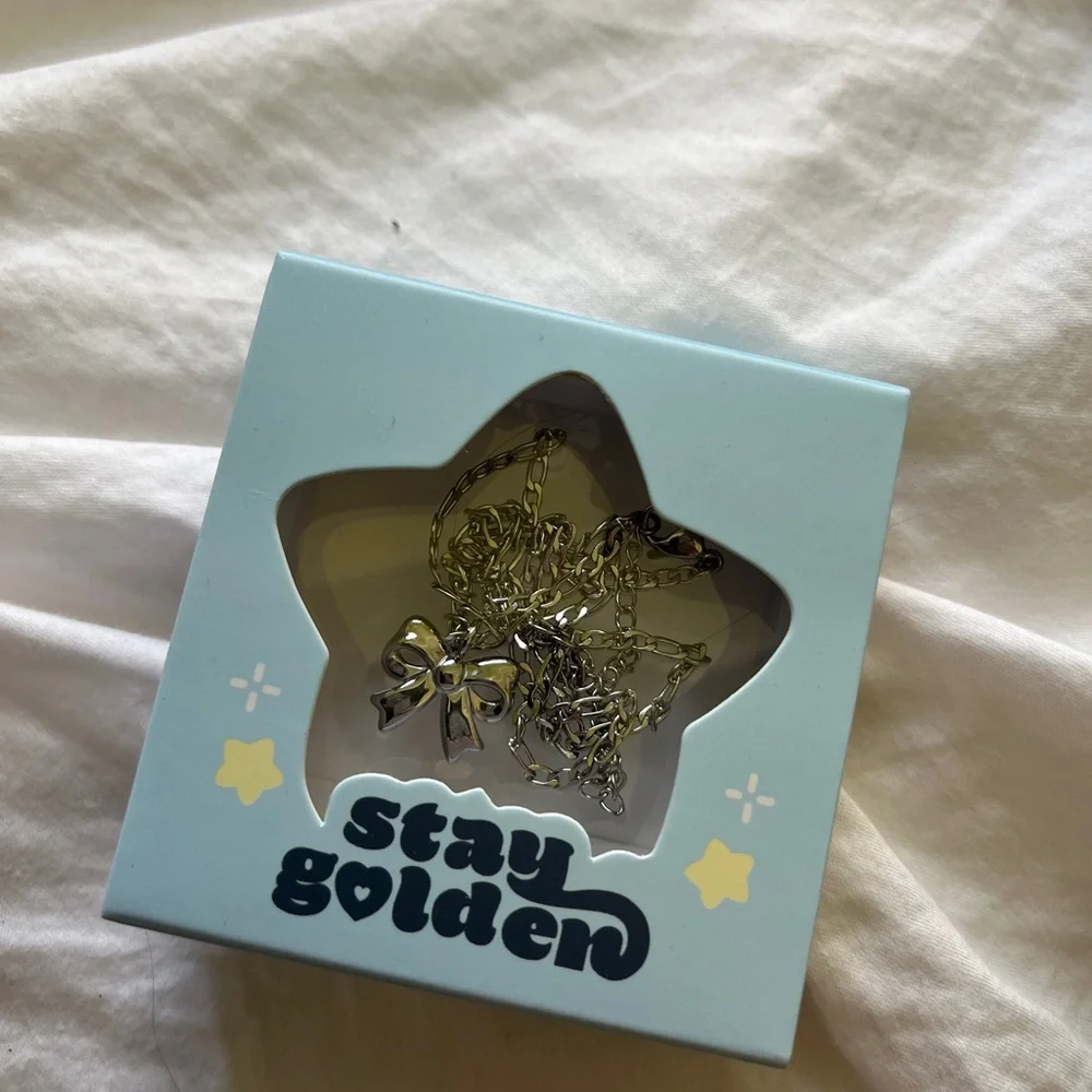 Stay Golden Stainless Steel Silver Bow Necklace - Picture 6 of 6